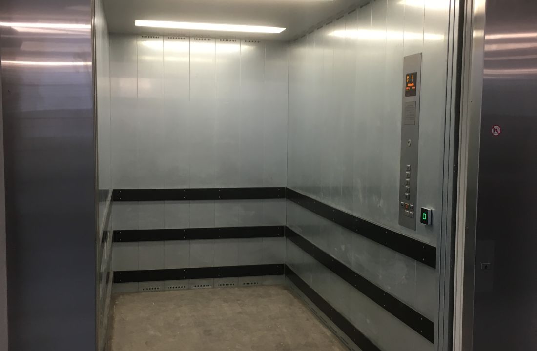 standort_au_waedenswil_w lagerbox.ch_w._wiedmer_ag__8_