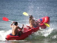 Planschbecken und Schlauchboot überwintern